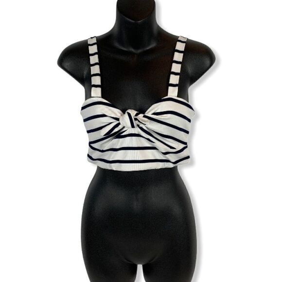 𝅺BB Dakota Striped Tie Front Crop Top - Picture 2 of 8